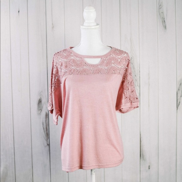 The Presley Top- blush pink with crochet detail - Picture 2 of 8